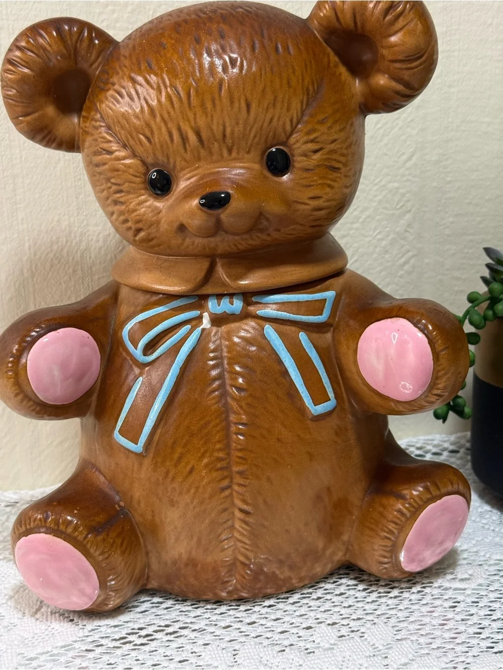 Twin Winton Ceramic Brown Teddy Bear w/Bow Cookie Jar 12